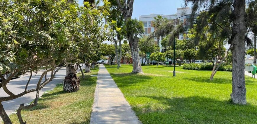 Vendo Departamento de ESTRENO FRENTE A PARQUE en San Borja