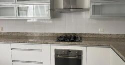 Alquiler de Espectacular Departamento en 3er Piso