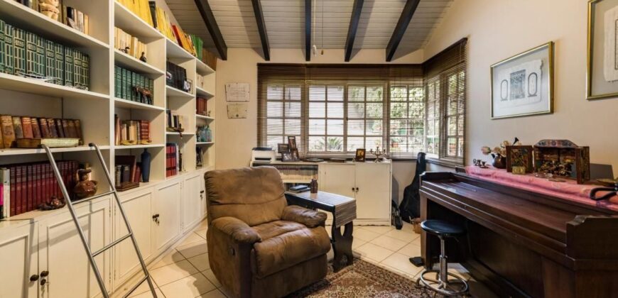 Venta de Hermosa  Casa con Bungalow La Planicie- La Molina