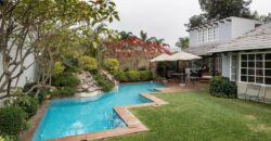 Venta de Hermosa  Casa con Bungalow La Planicie- La Molina