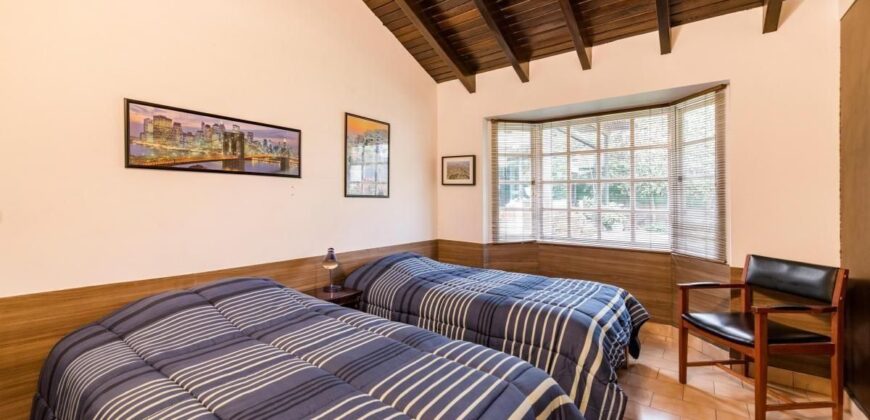 Venta de Hermosa  Casa con Bungalow La Planicie- La Molina