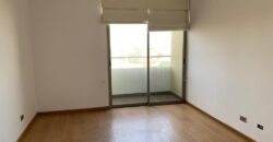 Vendo Departamento con Balcón en Av. Javier Prado Oeste