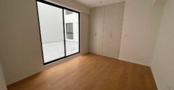 Venta Dpto. Estreno Primer Piso con Terraza en Surco