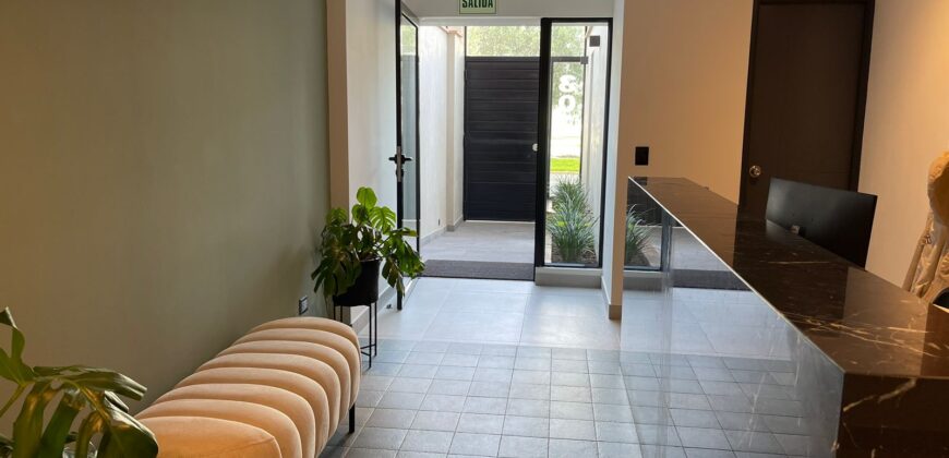 Venta Dpto. Estreno Primer Piso con Terraza en Surco