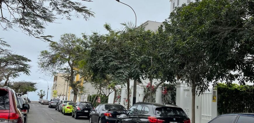 Barranco, Alquiler de  Departamento Excelente Zona